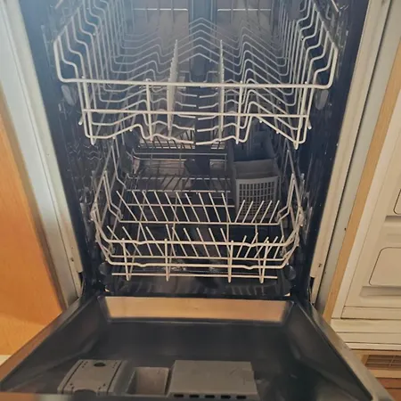 Crown 莱恩费尔登埃希特登