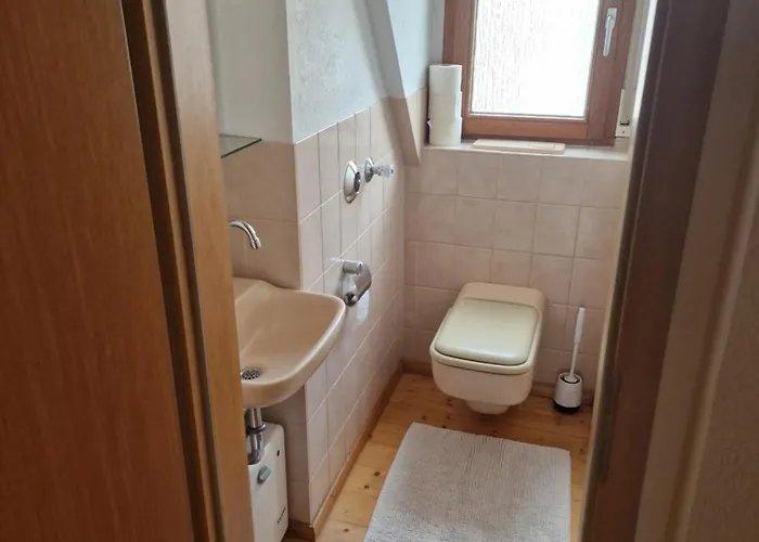 Crown لينفلدن اشتردين