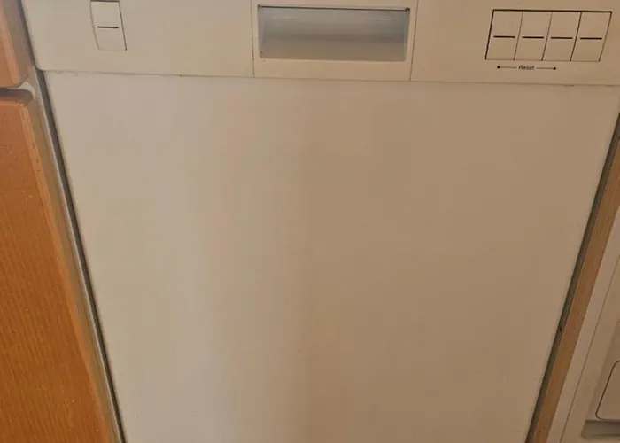 Crown شقة لينفلدن اشتردين