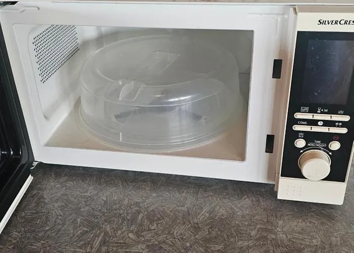 Crown شقة لينفلدن اشتردين